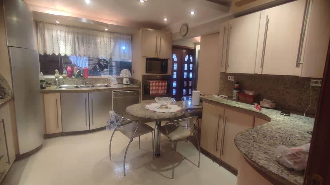 Townhouse in Res. Athenas, Furnished - Townhouse en Res Athenas, Amoblado